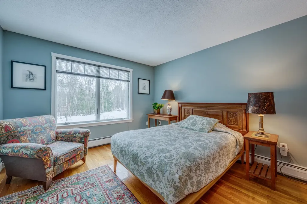 53 Elkins Road New London NH 03257