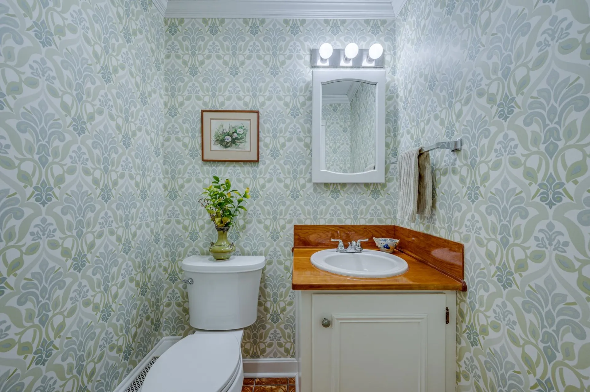 53 Elkins Road New London NH 03257