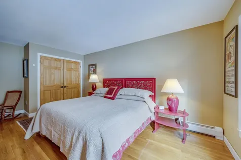 53 Elkins Road New London NH 03257