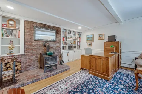 53 Elkins Road New London NH 03257