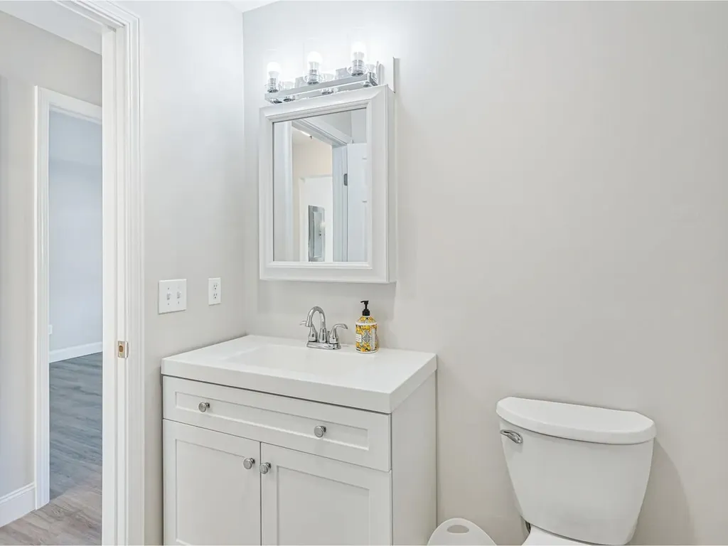 190 Quarry Hill Road South Burlington VT 05403