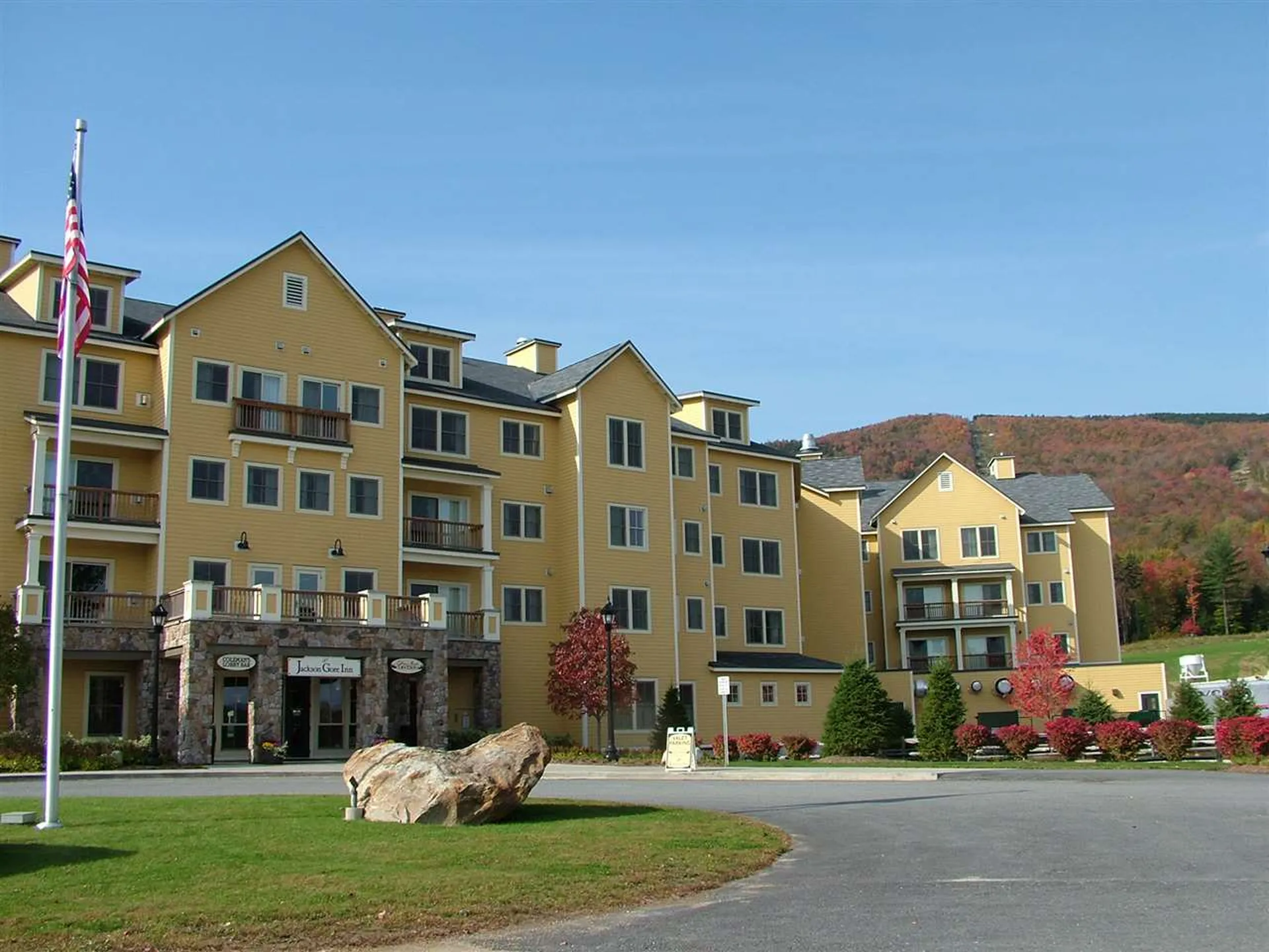 318/320 Qtr. I Jackson Gore Inn Ludlow VT 05149