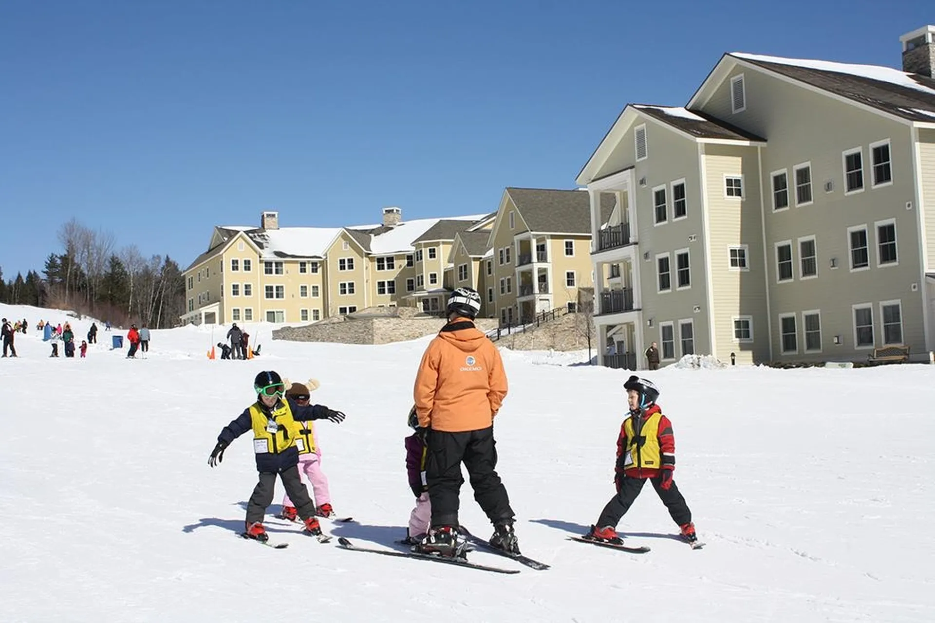 318/320 Qtr. I Jackson Gore Inn Ludlow VT 05149