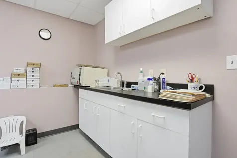 3-H Taggart Drive Nashua NH 03060