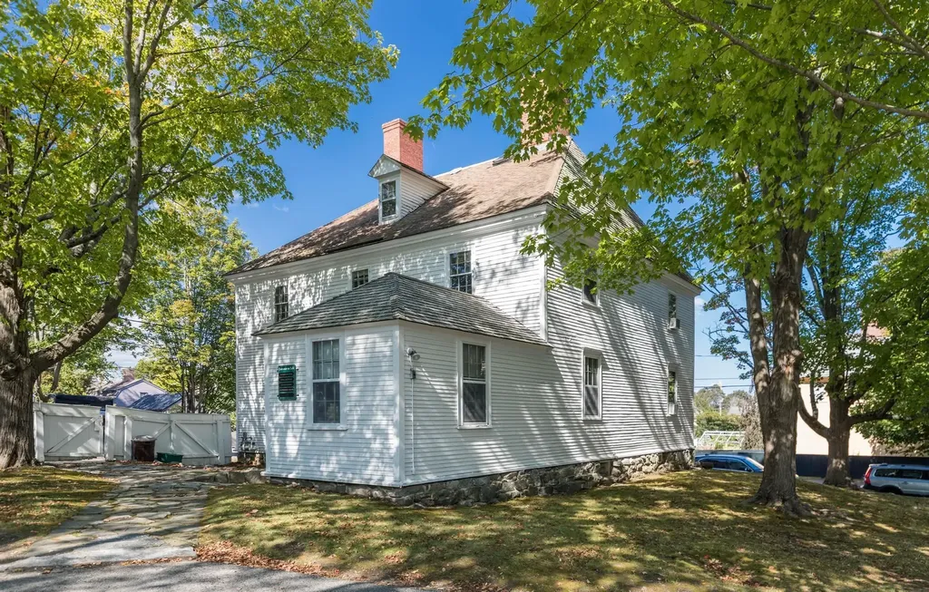 144 Washington Street Portsmouth NH 03801