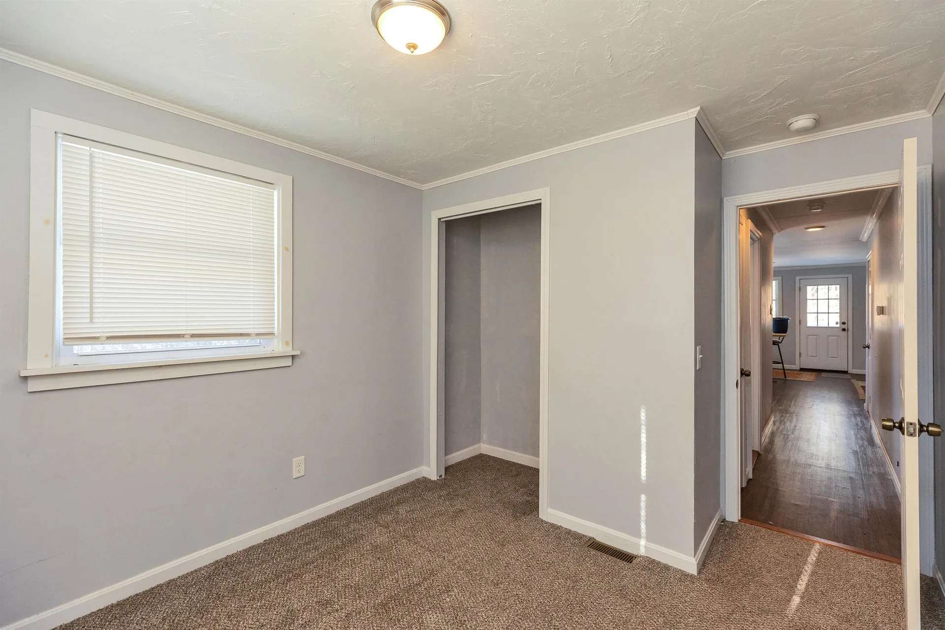 127 Holbrook Avenue Swanzey NH 03446