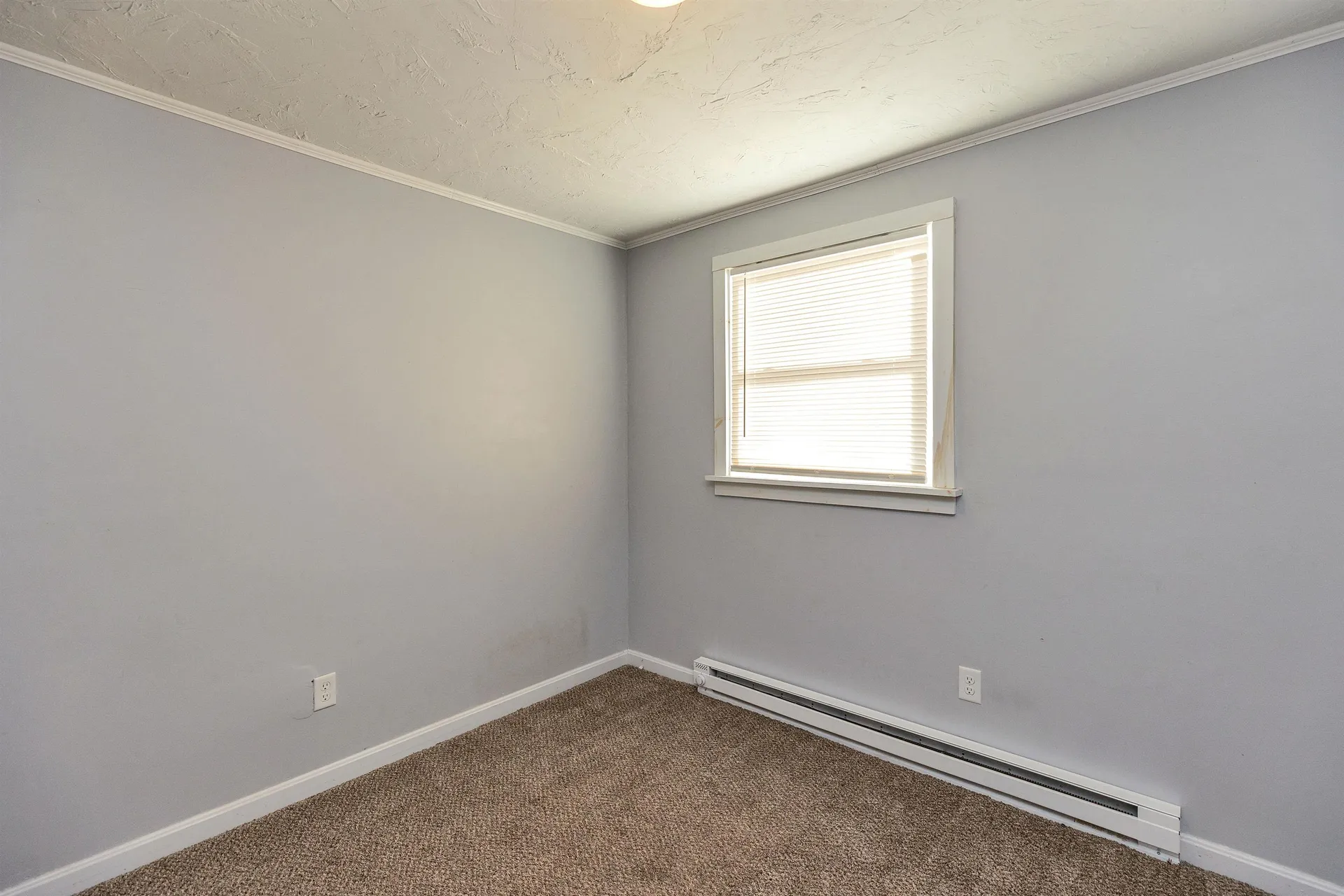 127 Holbrook Avenue Swanzey NH 03446