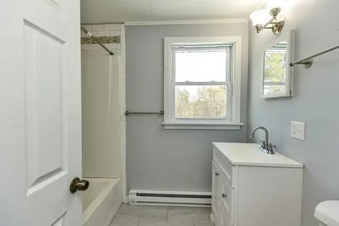 127 Holbrook Avenue Swanzey NH 03446