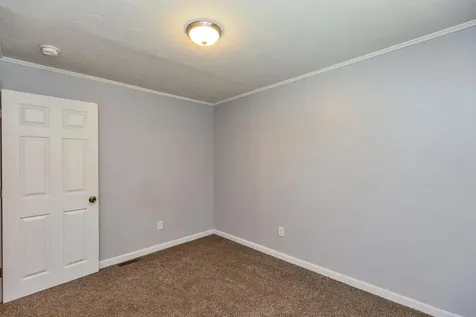 127 Holbrook Avenue Swanzey NH 03446