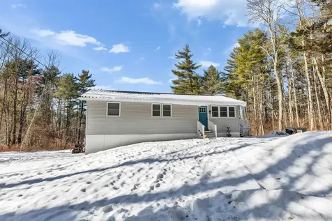 127 Holbrook Avenue Swanzey NH 03446
