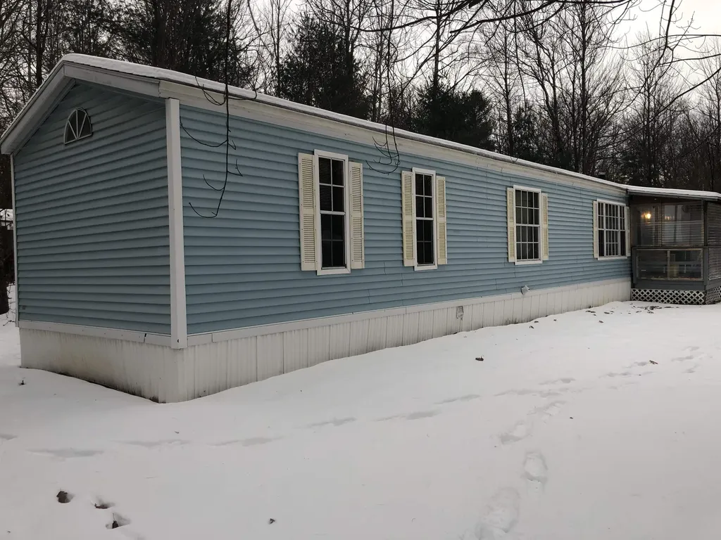 95 Shannon Road Colchester VT 05446