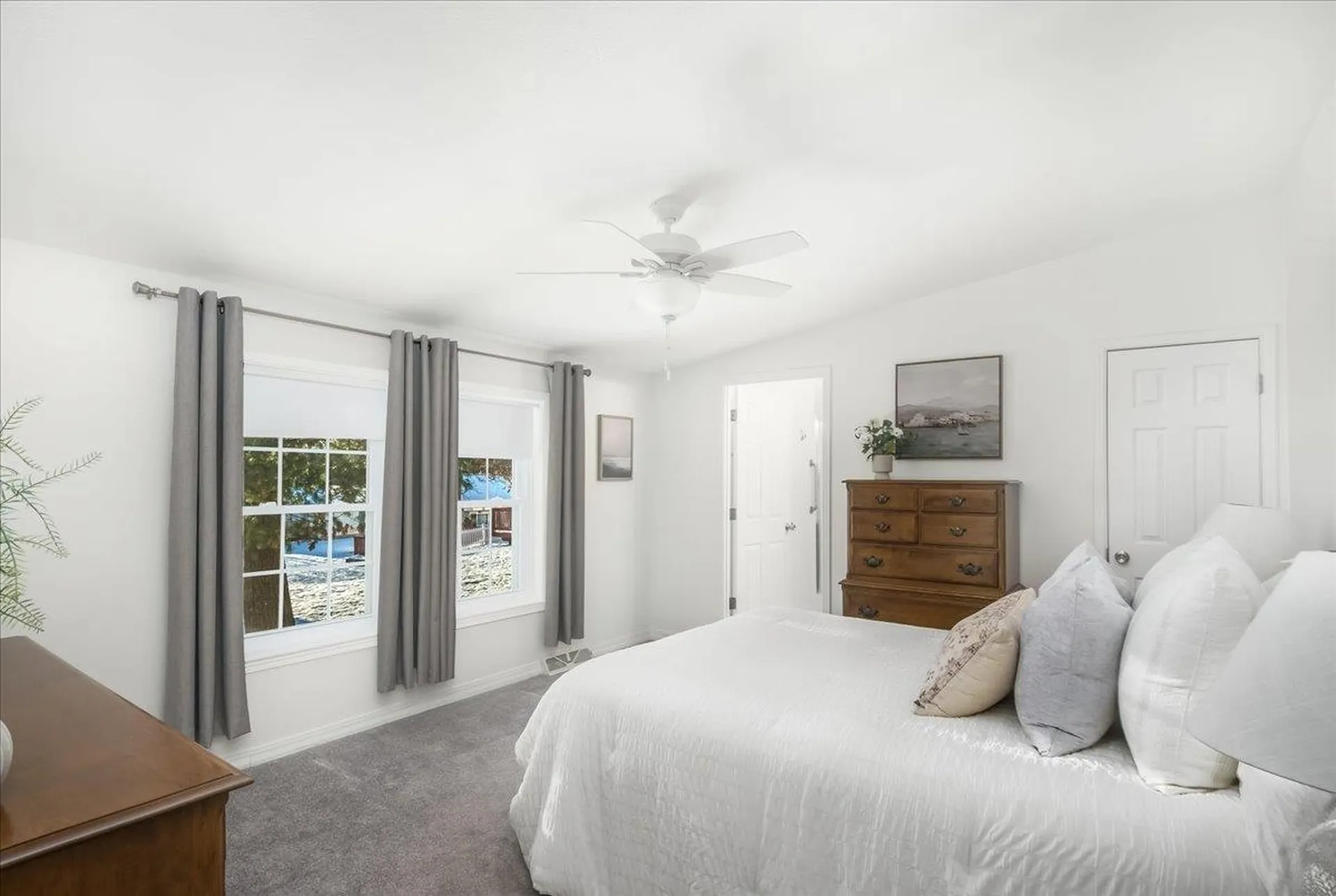 80 Ledgewood Way Manchester NH 03104