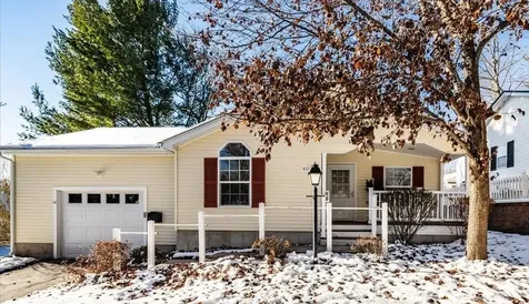 80 Ledgewood Way Manchester NH 03104