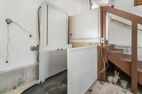 80 Ledgewood Way Manchester NH 03104