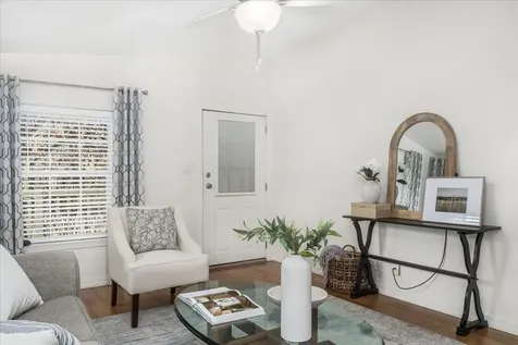 80 Ledgewood Way Manchester NH 03104