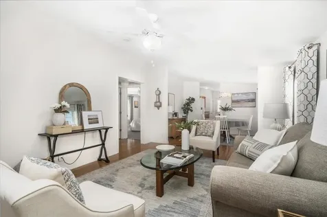 80 Ledgewood Way Manchester NH 03104