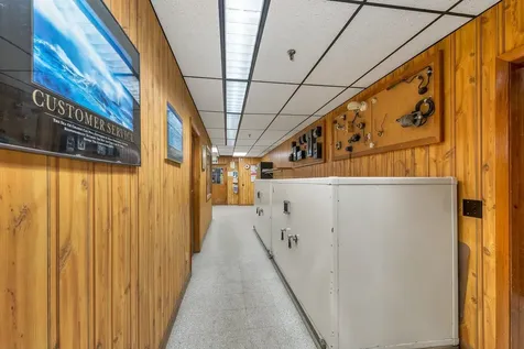 935 Union Avenue Laconia NH 03246