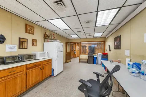 935 Union Avenue Laconia NH 03246