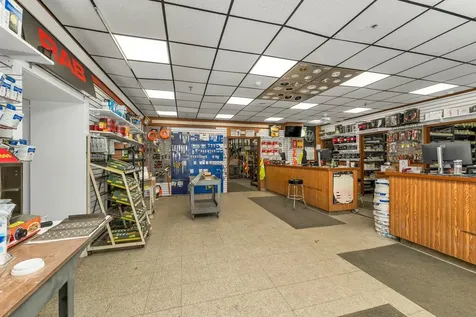 935 Union Avenue Laconia NH 03246