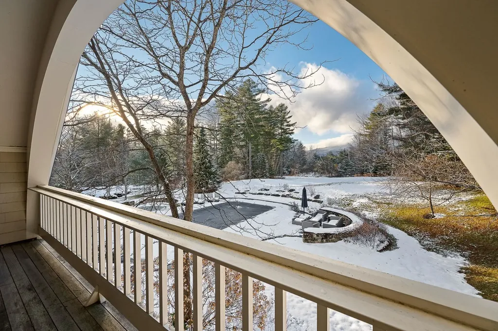 484-1 Edson Hill Road Stowe VT 05672