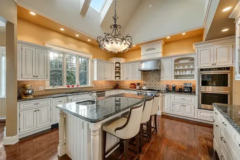 484-1 Edson Hill Road Stowe VT 05672