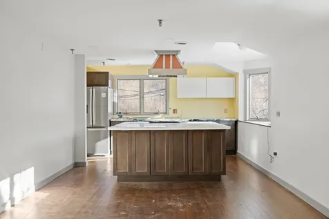 1844 Depot Street Manchester VT 05255