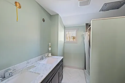 1844 Depot Street Manchester VT 05255