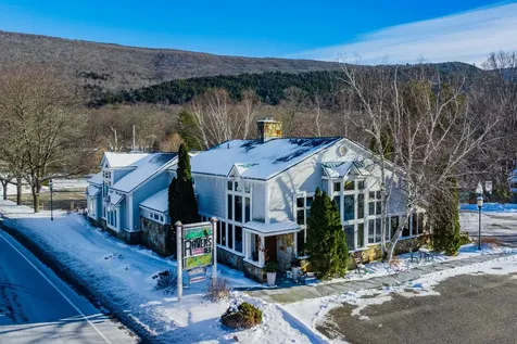 1844 Depot Street Manchester VT 05255