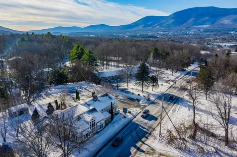 1844 Depot Street Manchester VT 05255