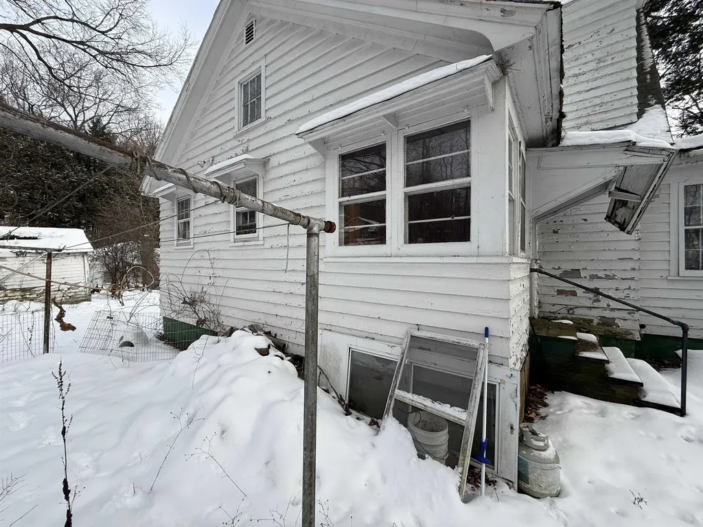 85 Hazel Street Rutland City VT 05701