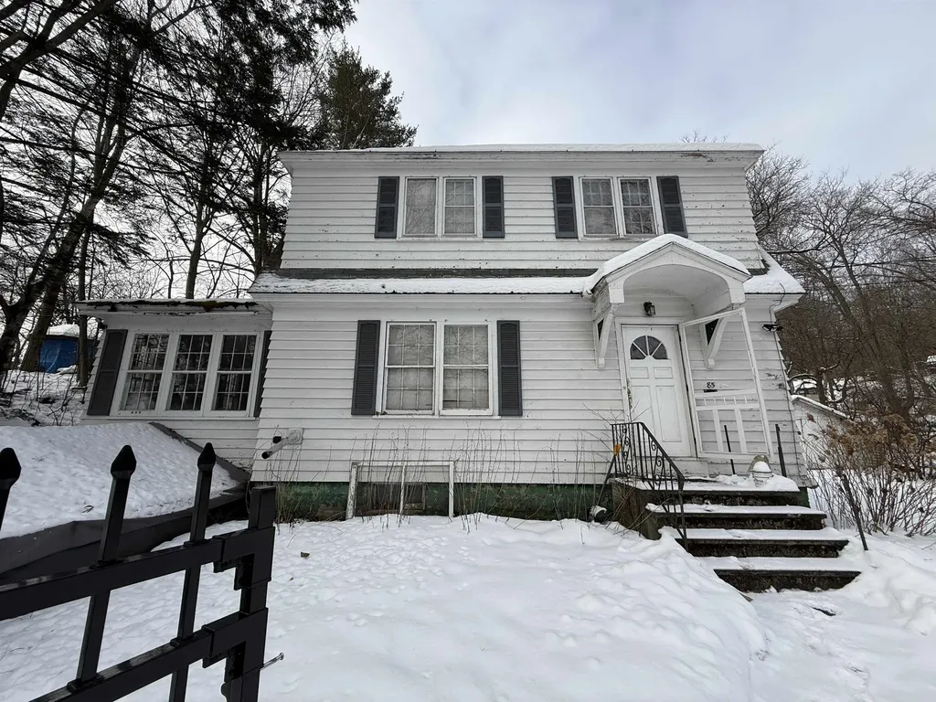 85 Hazel Street Rutland City VT 05701