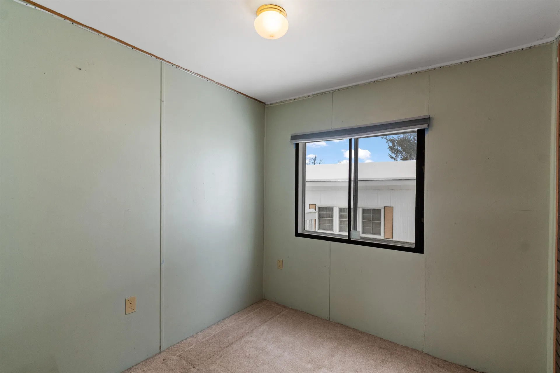 363 Penny Lane Shelburne VT 05482