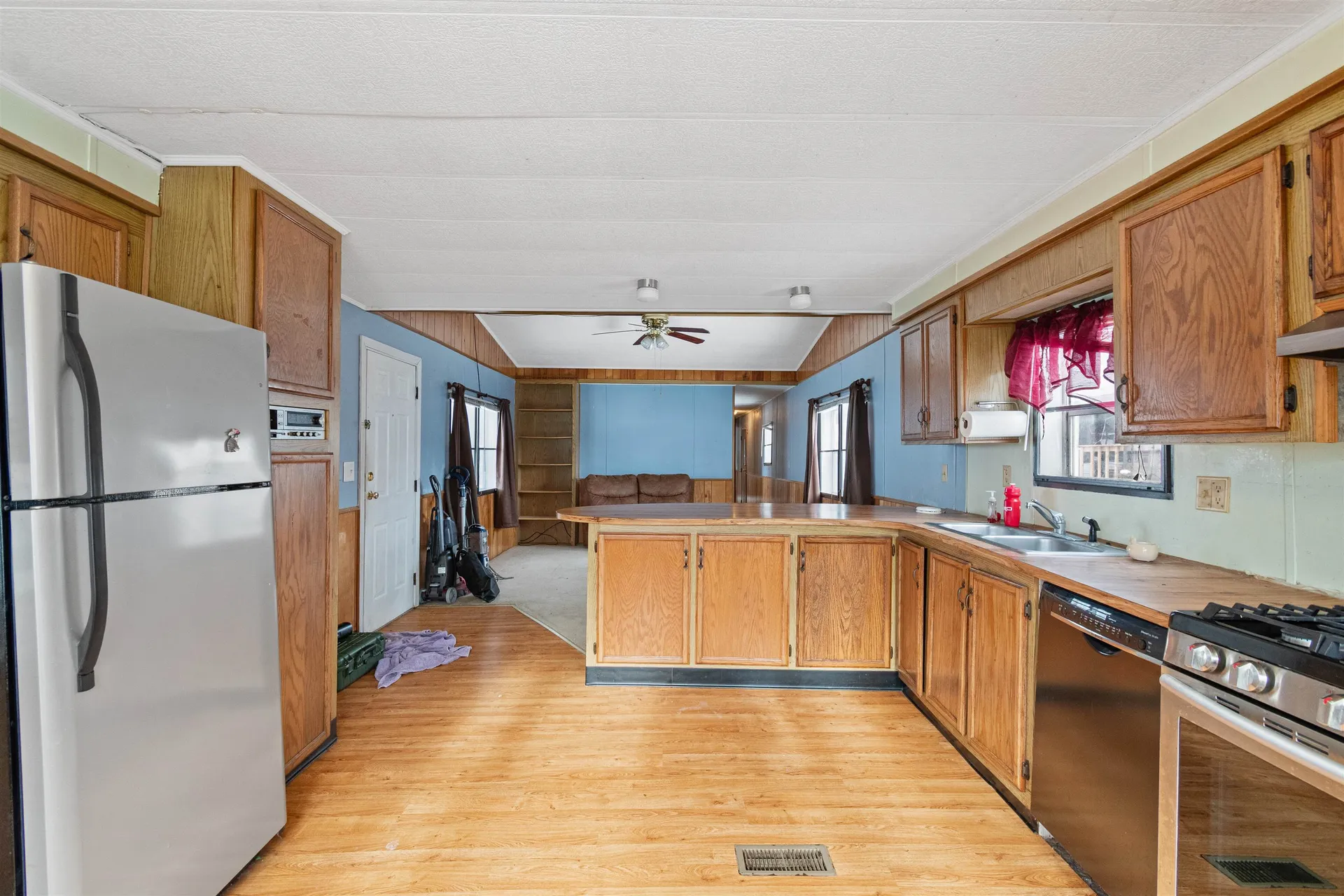 363 Penny Lane Shelburne VT 05482