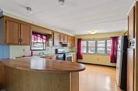 363 Penny Lane Shelburne VT 05482