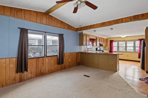 363 Penny Lane Shelburne VT 05482