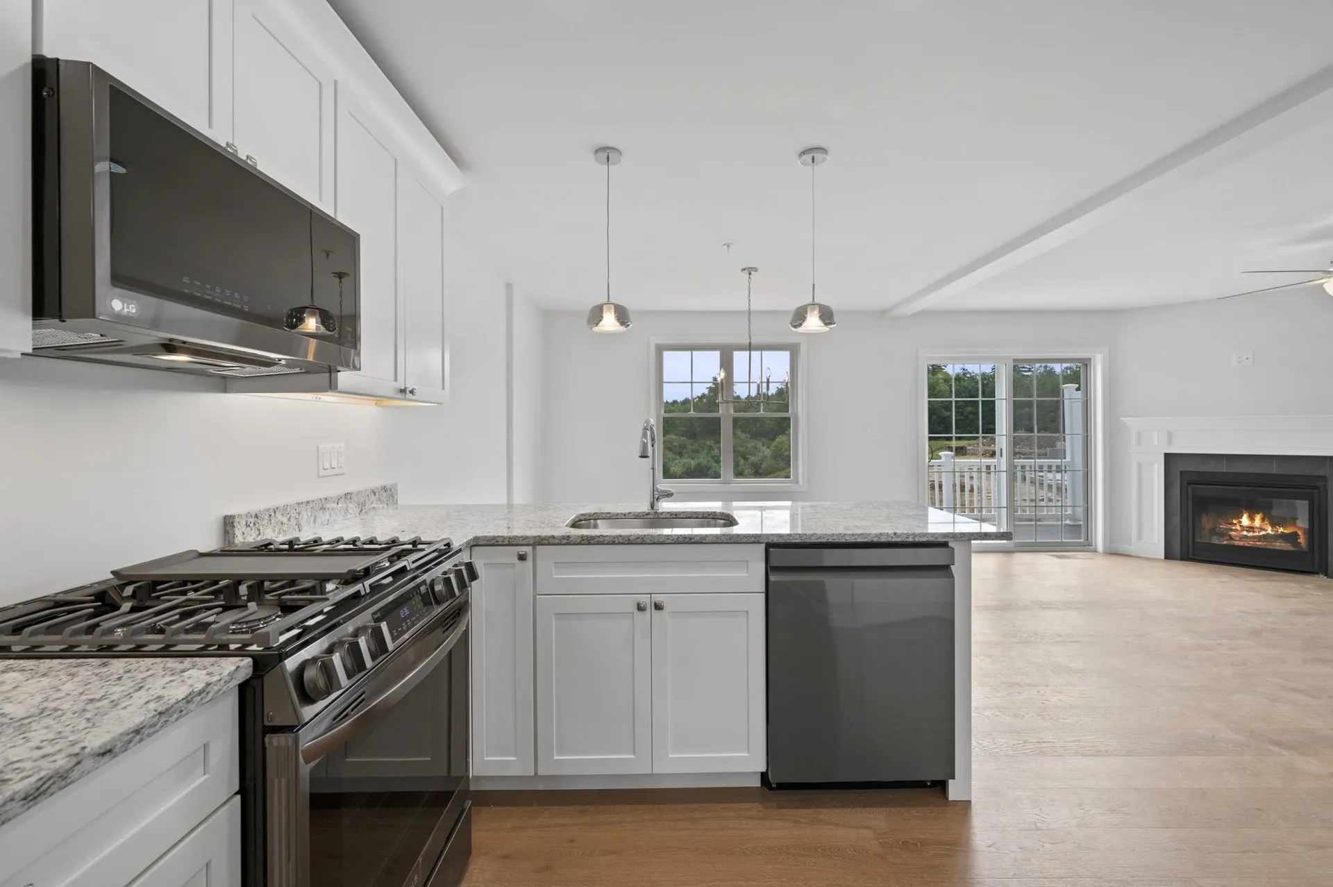 3 Autumn Lane Raymond NH 03077