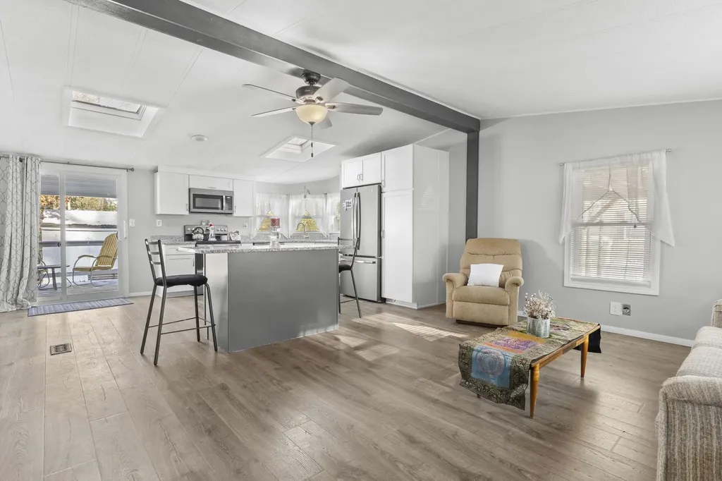 73 River Ledge Drive Goffstown NH 03045