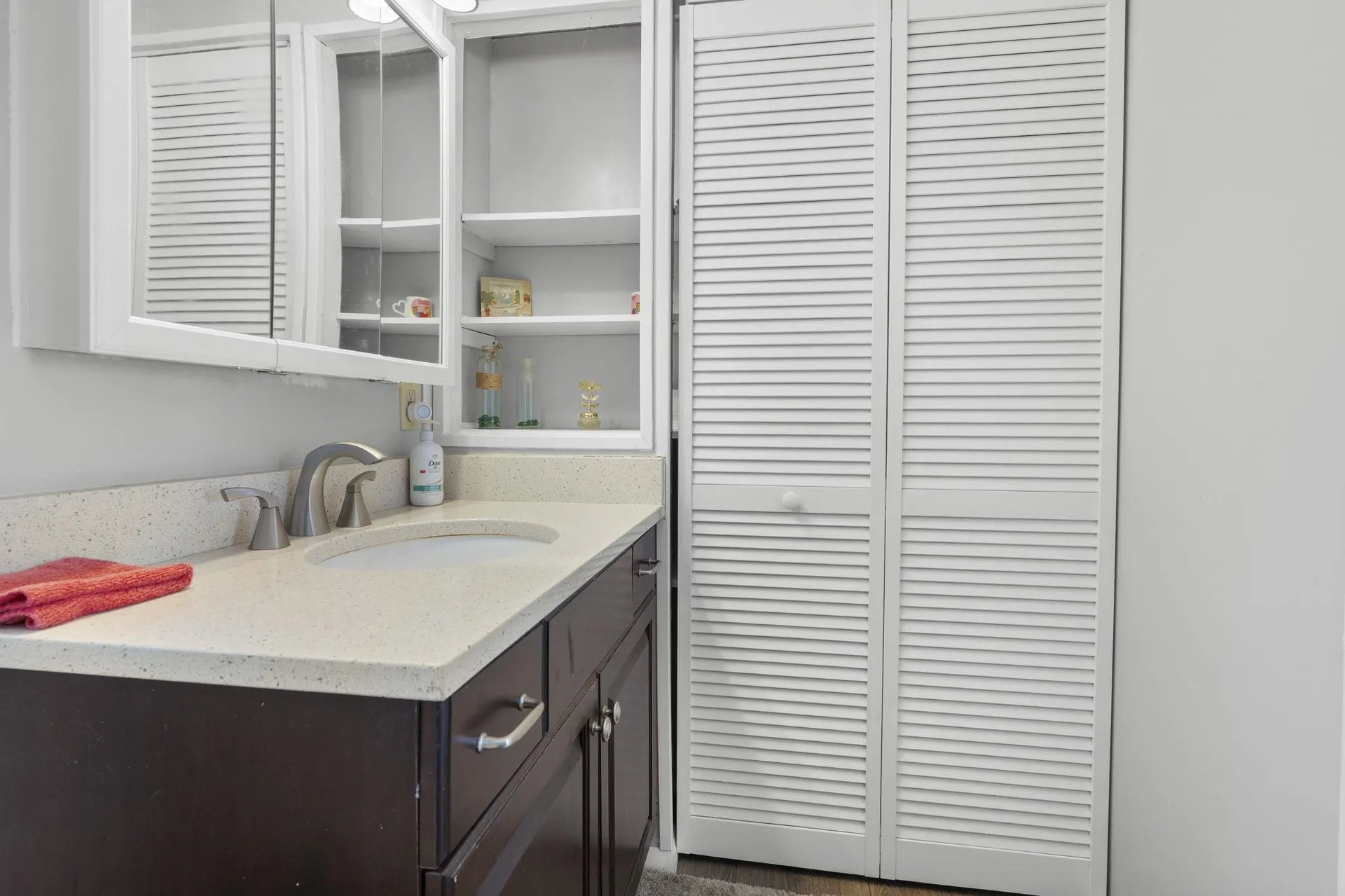 73 River Ledge Drive Goffstown NH 03045