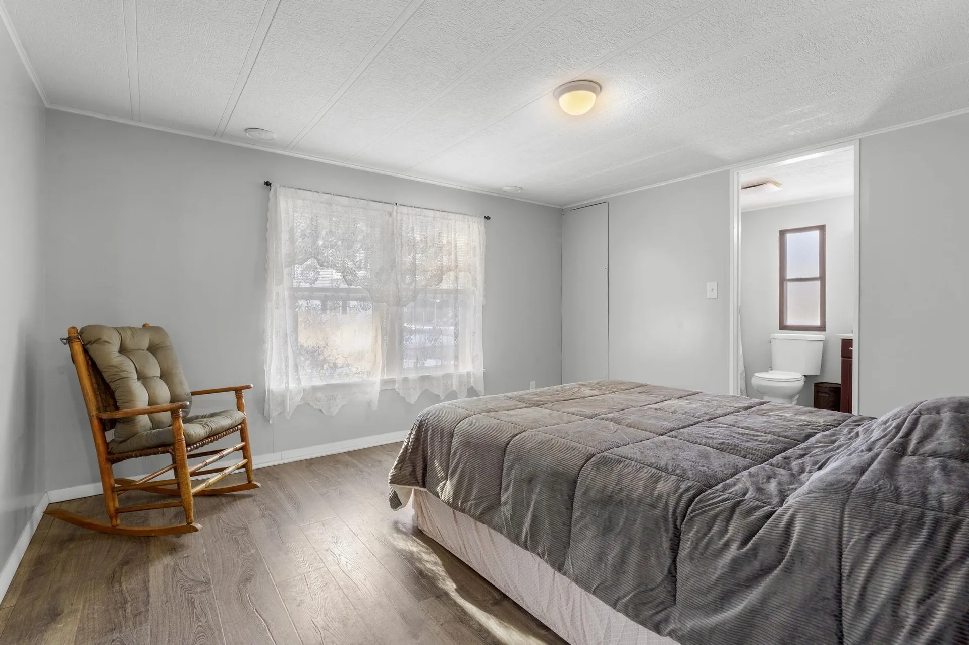 73 River Ledge Drive Goffstown NH 03045