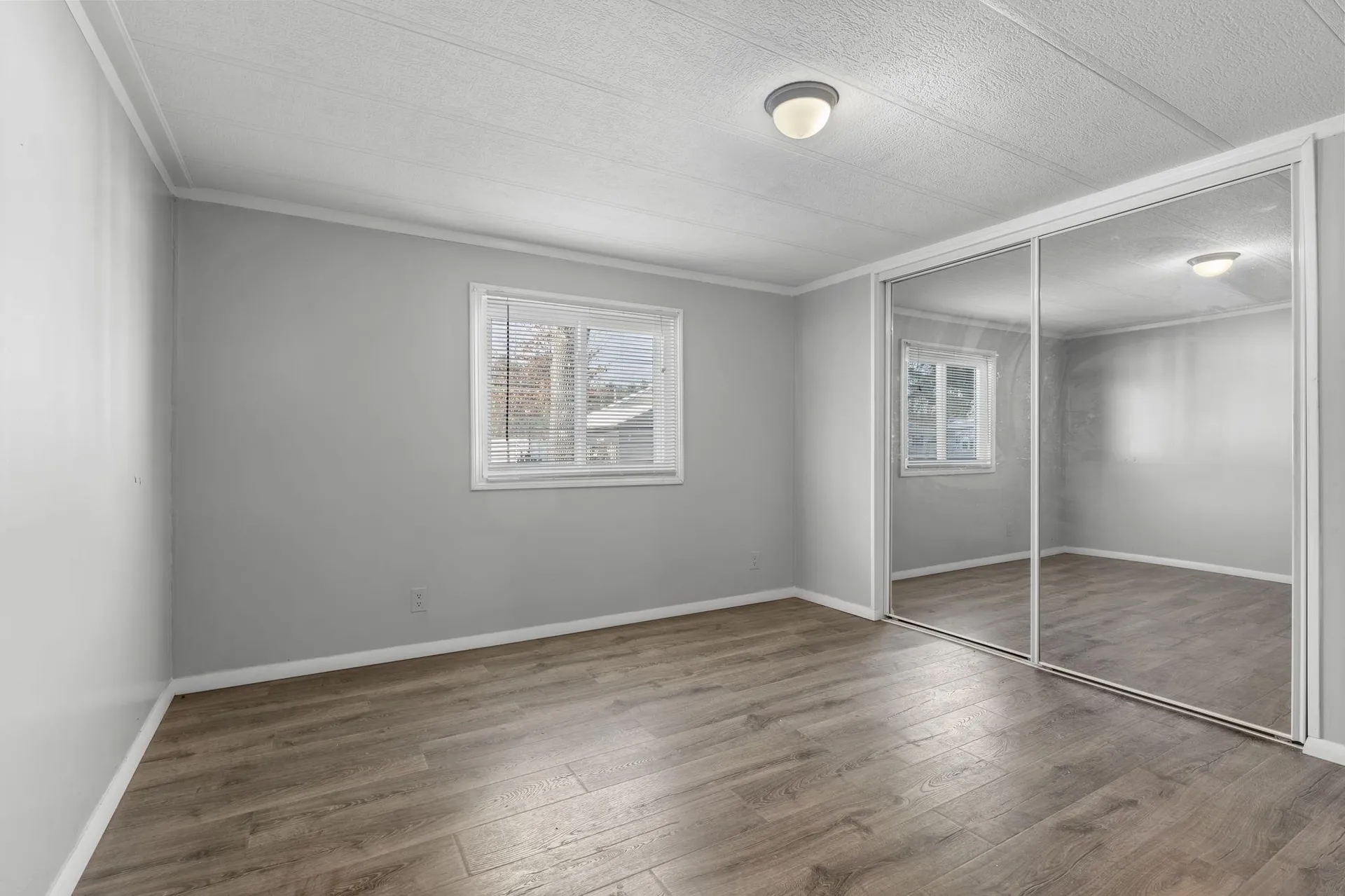 73 River Ledge Drive Goffstown NH 03045