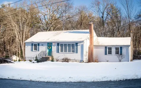5 Sequoia Lane Plaistow NH 03865