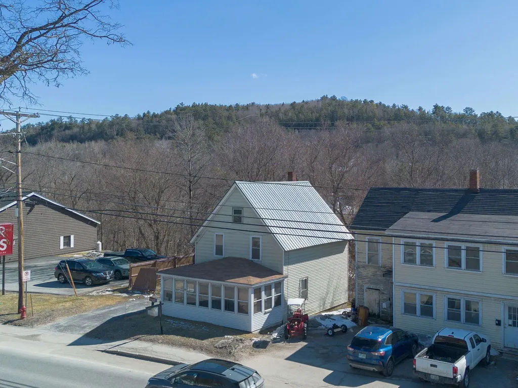 113 Meadow Street Littleton NH 03561