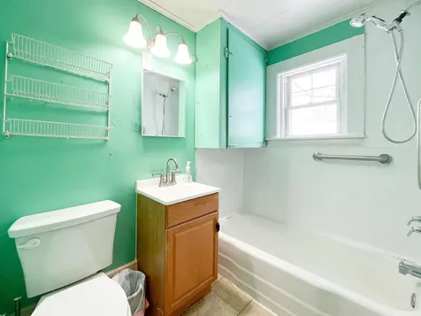 113 Meadow Street Littleton NH 03561