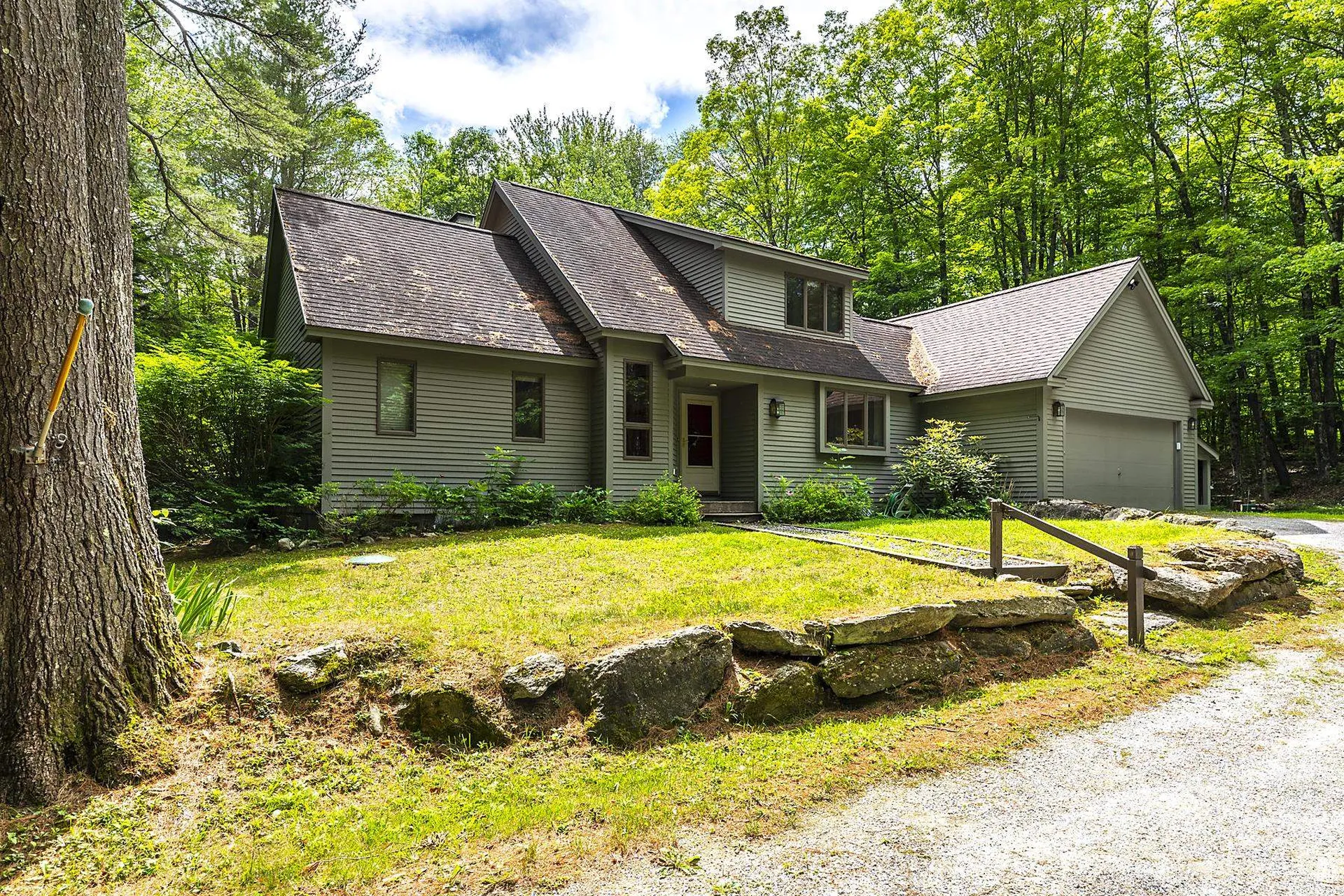 5 Linscott Road Winhall VT 05340