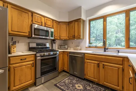 5 Linscott Road Winhall VT 05340