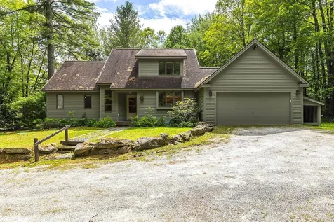 5 Linscott Road Winhall VT 05340