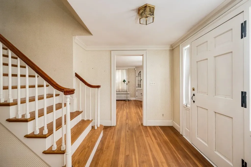 42 Rochester Hill Road Rochester NH 03867