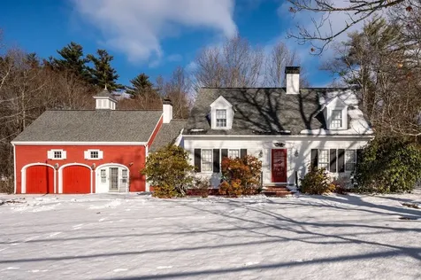 42 Rochester Hill Road Rochester NH 03867