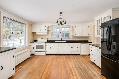 42 Rochester Hill Road Rochester NH 03867