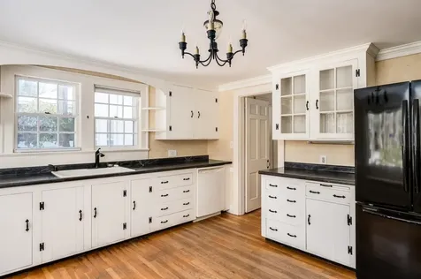 42 Rochester Hill Road Rochester NH 03867